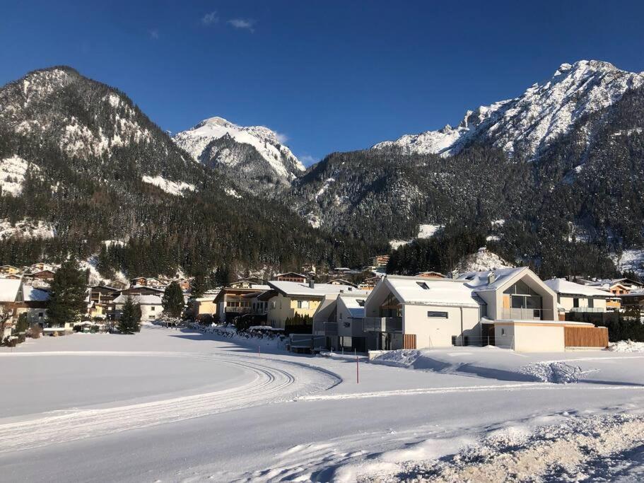 Urban Alpine Penthouse With Lake View Maurach (Achensee) Exterior foto